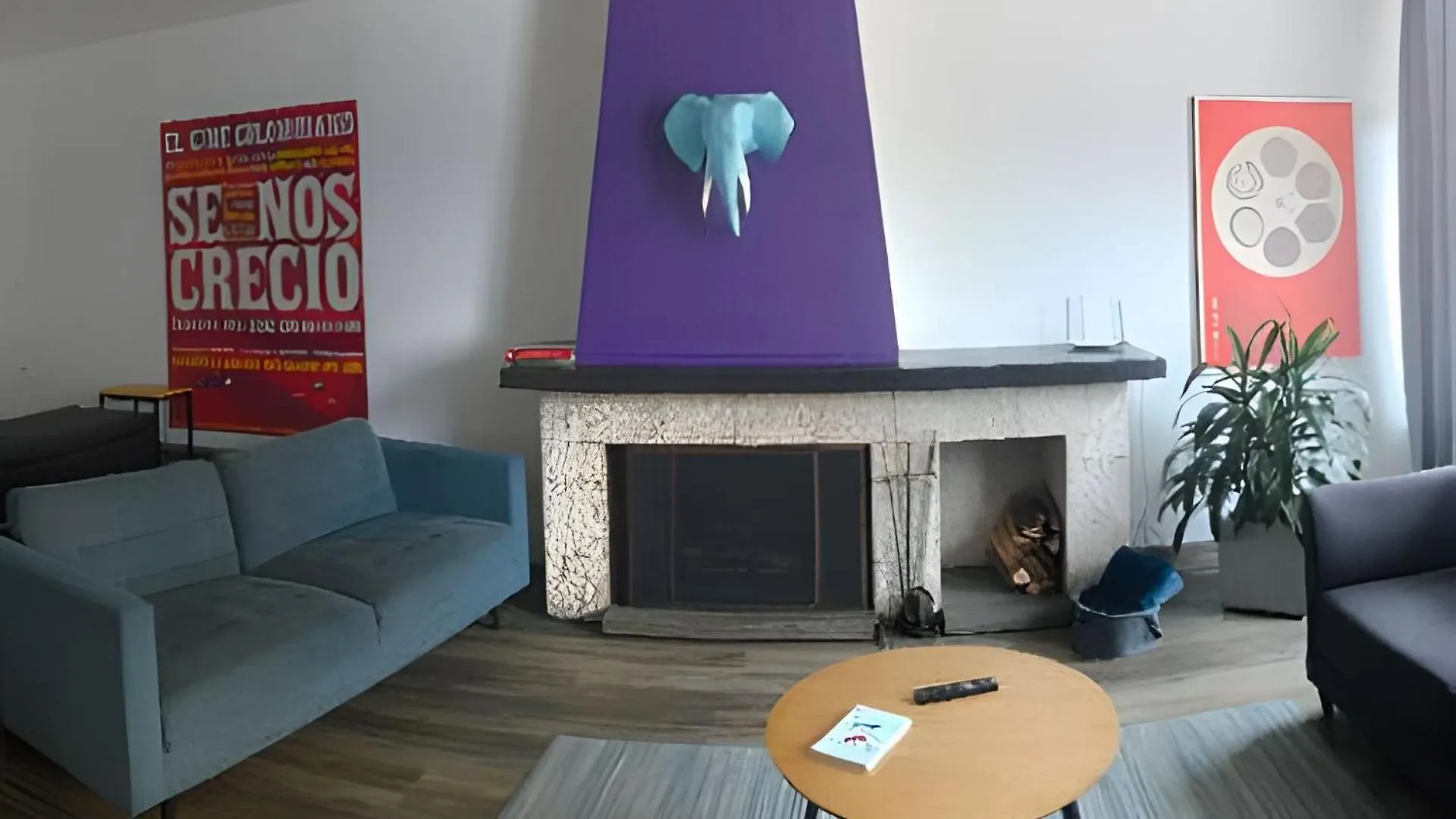 Επικοινωνία με το Casa Central El Mejor Distrito